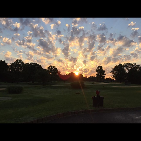 Meet your Posher, R - Picture 1 of 1